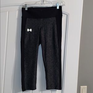 Cropped Patterned Under Armour Leggings